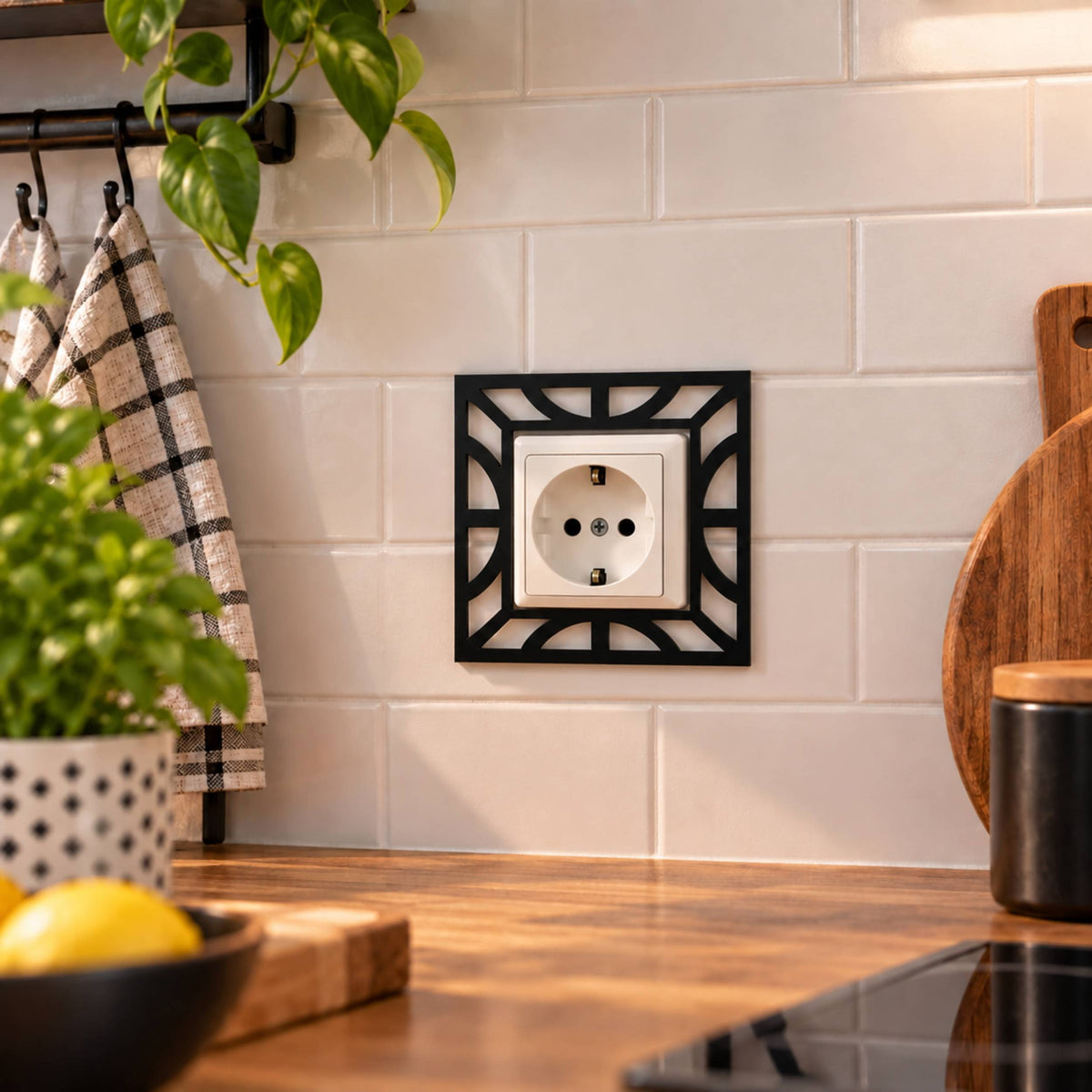 Geometrik Desenli Dekoratif Priz Süsü